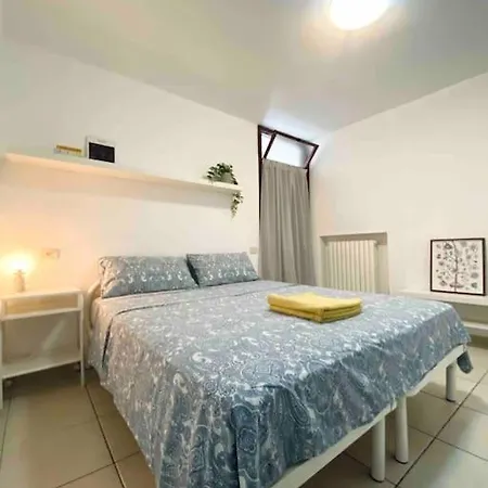 Lovely In Center Apartment Seregno