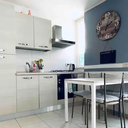 Apartment Lovely In Center Seregno